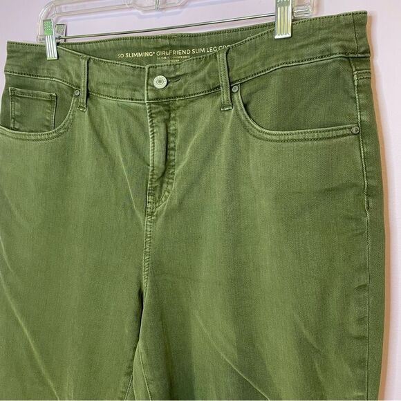 Chico's So Slimming Girlfriend Slim Leg Crop Chino Green Embroidered Size 12 - Picture 2 of 13